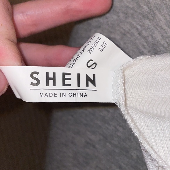 Shein cropped white tank - Picture 2 of 2